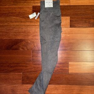 Aeropostale Seamless Legging